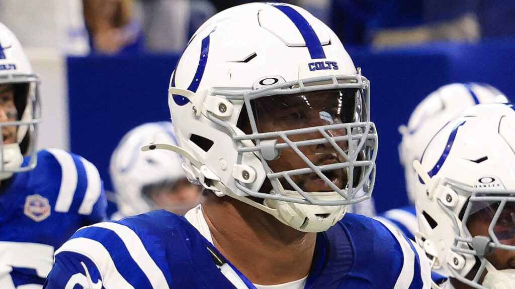 49ers Insider Gets Blunt on Deforest Buckner Trade Speculation After Colts Loss