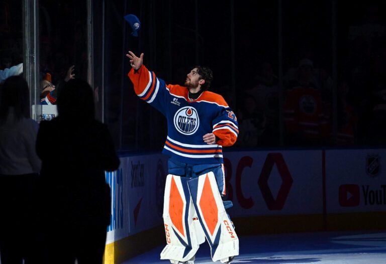 Oilers Goalie Devon Levi Debuts Major Change in Practice