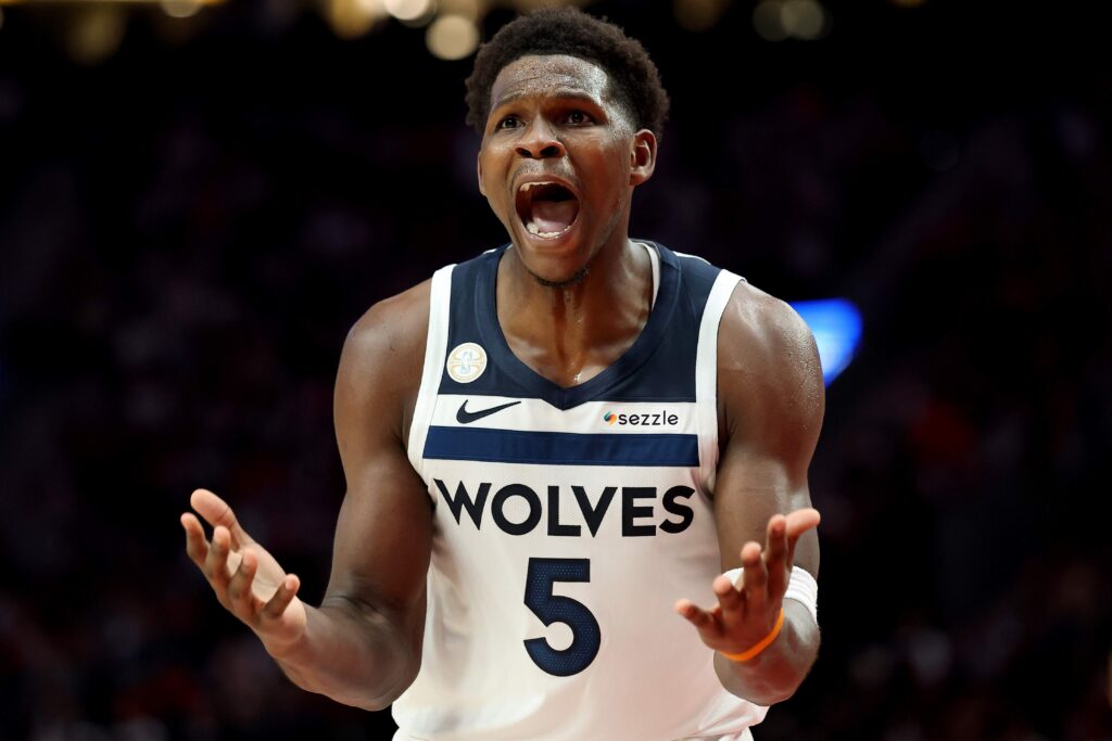 Bad News For Timberwolves As Ex-Head Coach Puts Them Near Play-In Spot